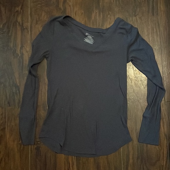 Long sleeve shirts size S - Picture 6 of 9